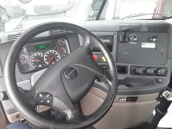 2017 FREIGHTLINER CASCADIA 125