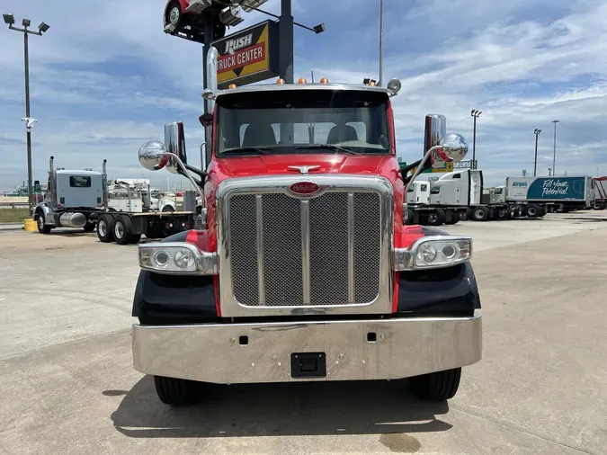 2020 Peterbilt 567