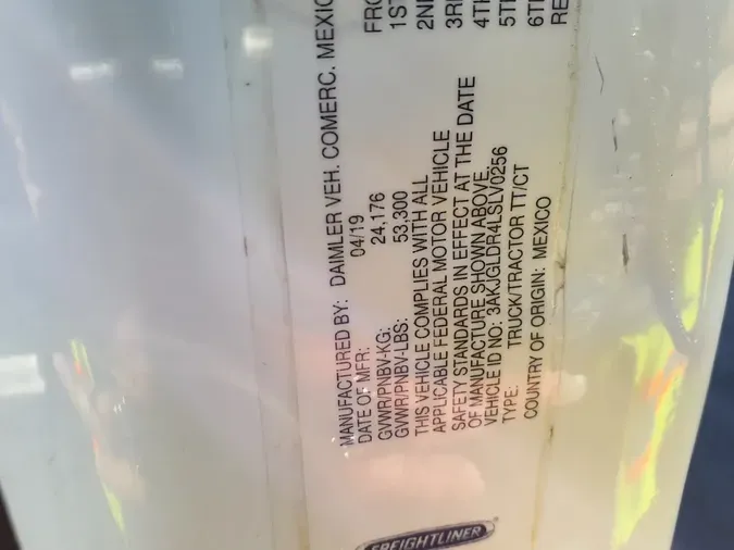 2020 FREIGHTLINER/MERCEDES CASCADIA 125734c355bffc7a6a0ef56c0f4537a3dba