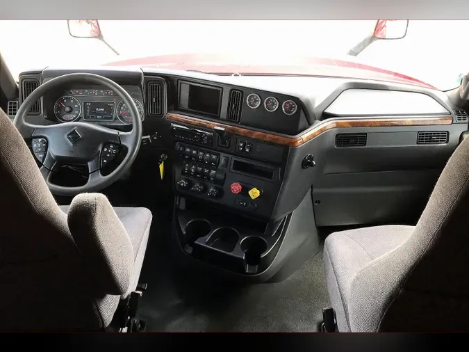 2021 INT LT625 6x4