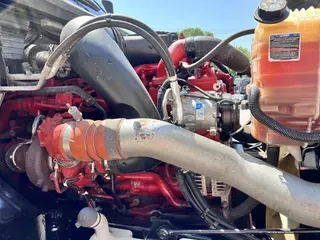 2019 Freightliner Business Class M2 106