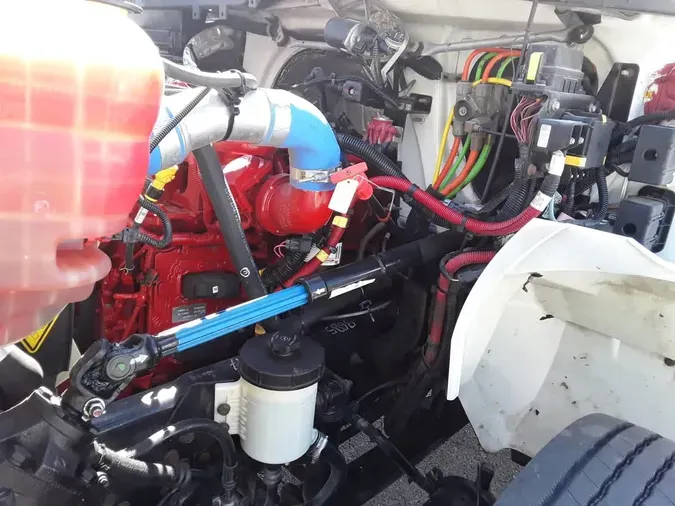 2019 NAVISTAR INTERNATIONAL 4300