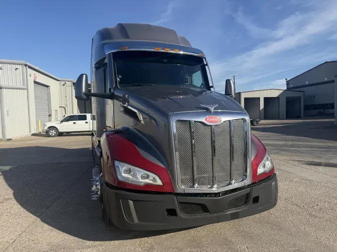 2022 Peterbilt 579