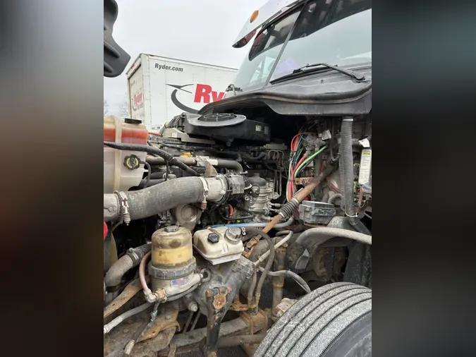 2017 FREIGHTLINER/MERCEDES CASCADIA 125