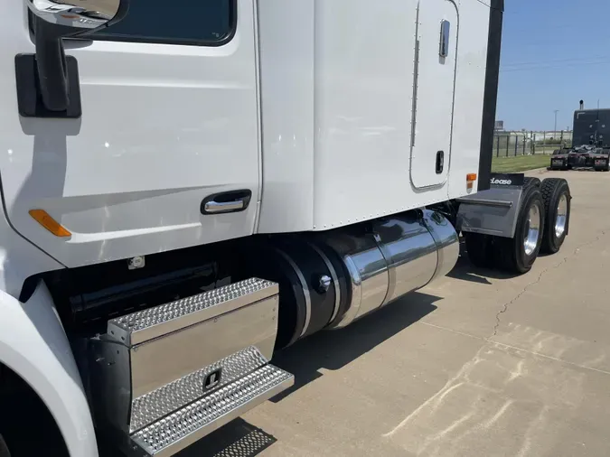 2020 Peterbilt 579