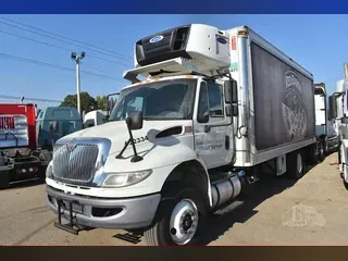 2017 INTERNATIONAL DURASTAR 4300