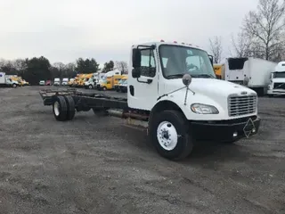2015 FREIGHTLINER M2