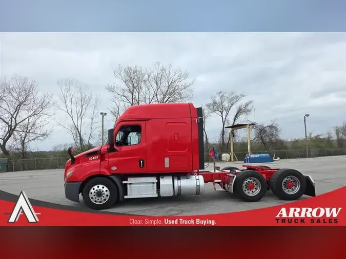 2020 FREIGHTLINER CA116