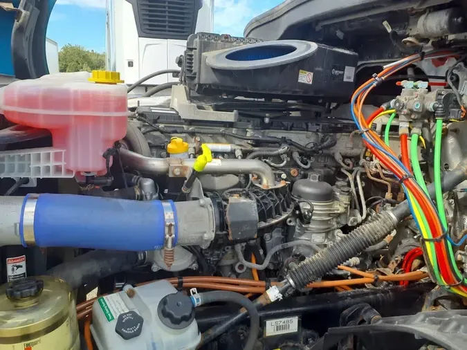 2020 FREIGHTLINER/MERCEDES NEW CASCADIA 126