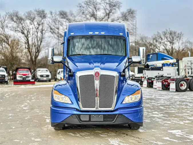 2024 KENWORTH T680