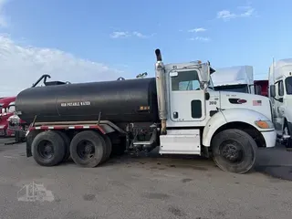 2014 PETERBILT 348