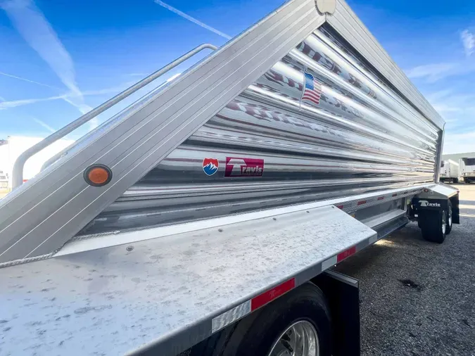 2025 TRAVIS WAVE736c14196dad9c47e76680fdf96344a7