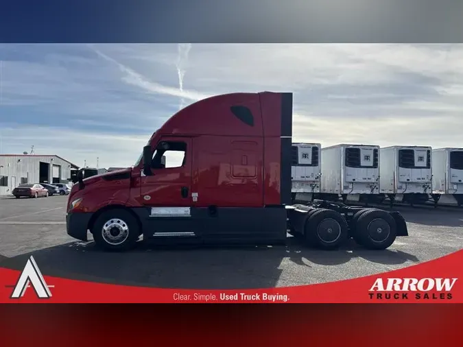2022 FREIGHTLINER CA126