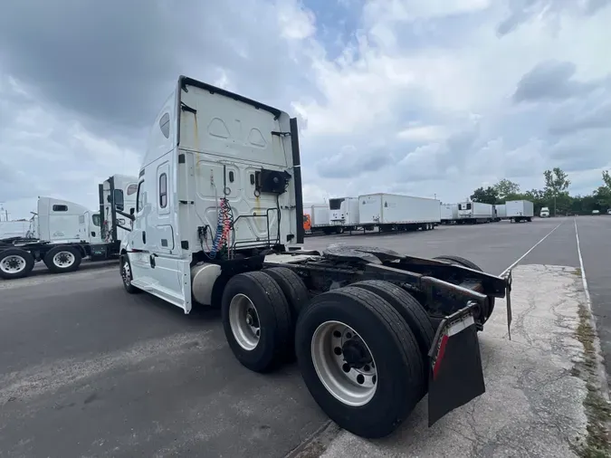 2019 FREIGHTLINER/MERCEDES NEW CASCADIA PX12664