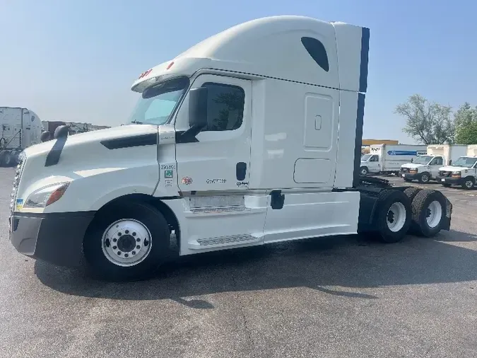 2018 Freightliner T12664ST7373791bf0eaa127c72ffe8710b6a415