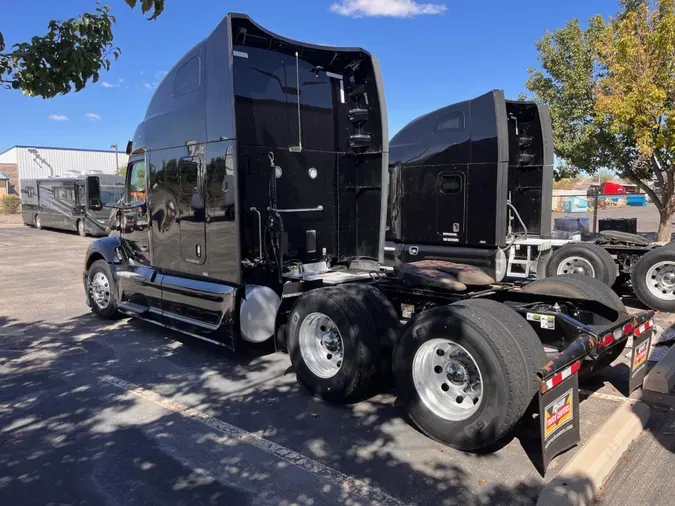 2023 Peterbilt 579