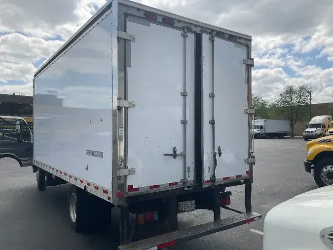 2017 HINO TRUCK 195