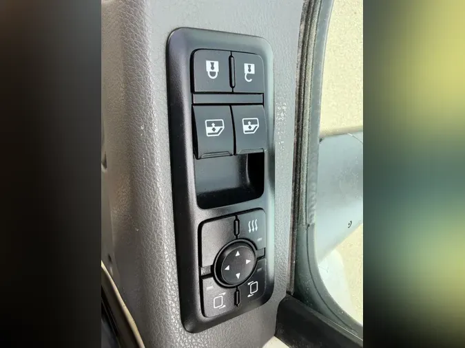 2020 International LT625737c1ccbd035385e4aa91a121b7d19fc