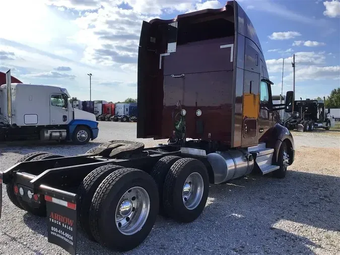 2021 KENWORTH T680