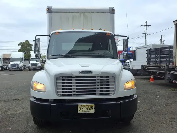 2014 FREIGHTLINER/MERCEDES M2 106