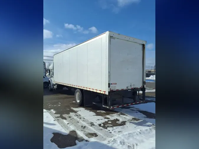 2022 FREIGHTLINER/MERCEDES M2 106