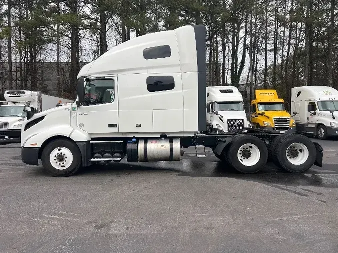 2020 Volvo VNL64760