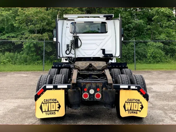 2019 INT LT625 6x4