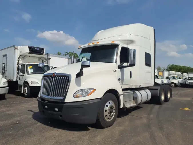 2019 NAVISTAR INTERNATIONAL LT625 SLPR CAB7399c02b025d0a3ddb34f2cae7d4b484