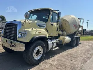 2016 FREIGHTLINER 114SD