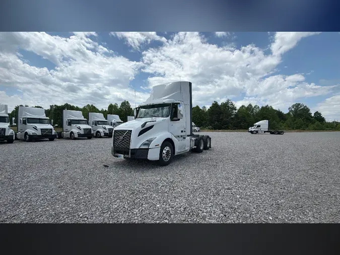 2020 Volvo VNL300739ddca7977029ca63a0a908119def6e