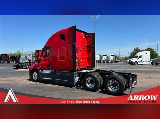 2023 FREIGHTLINER CA126