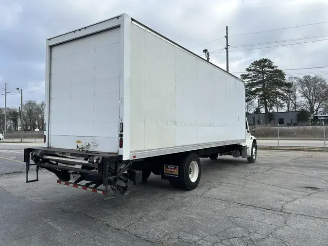 2018 Freightliner Business Class M2 106