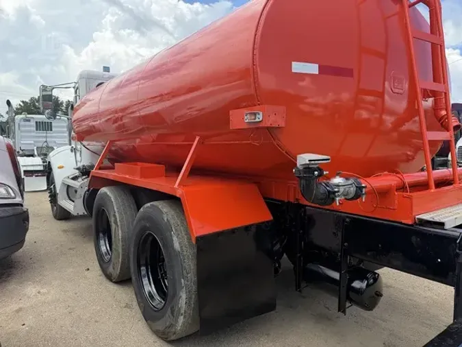 2014 PETERBILT 348