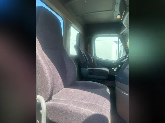 2019 FREIGHTLINER CASCADIA 125