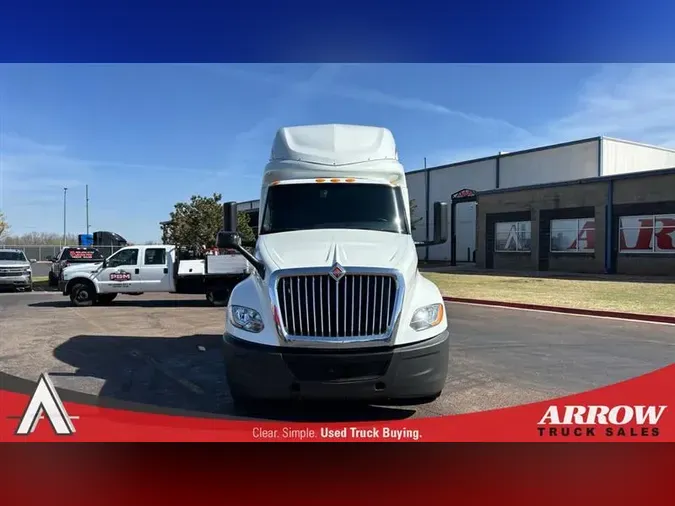 2022 INTERNATIONAL LT