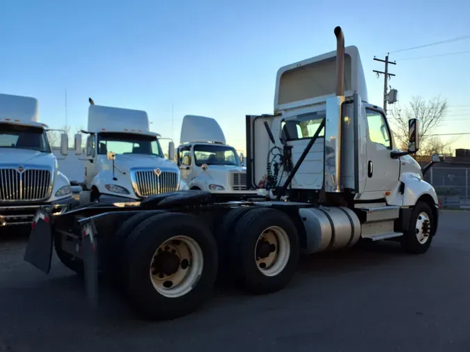 2018 NAVISTAR INTERNATIONAL LT625 DAYCAB T/A