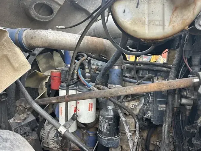 2003 MACK GRANITE CV713