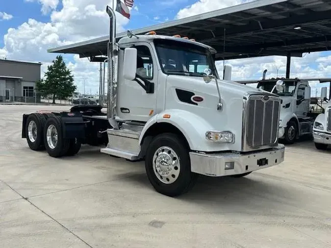 2020 Peterbilt 567