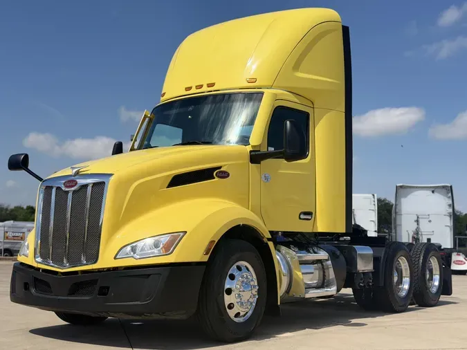 2022 Peterbilt 579