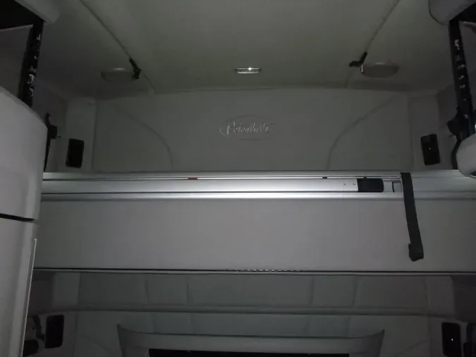 2022 Peterbilt 579
