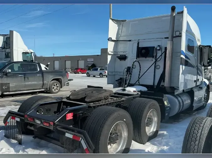 2025 VOLVO VNL64T74073b666b739e4b1386188fa2373eddbbb