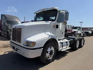 2005 INTERNATIONAL 9400