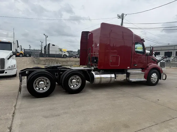 2022 Peterbilt 579