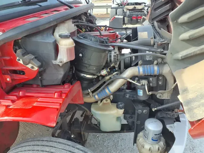 2019 FREIGHTLINER/MERCEDES M2 106