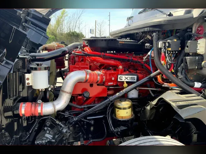 2022 INT LT625 6x473c99ae4924f6dc93c01f7310a747fe7