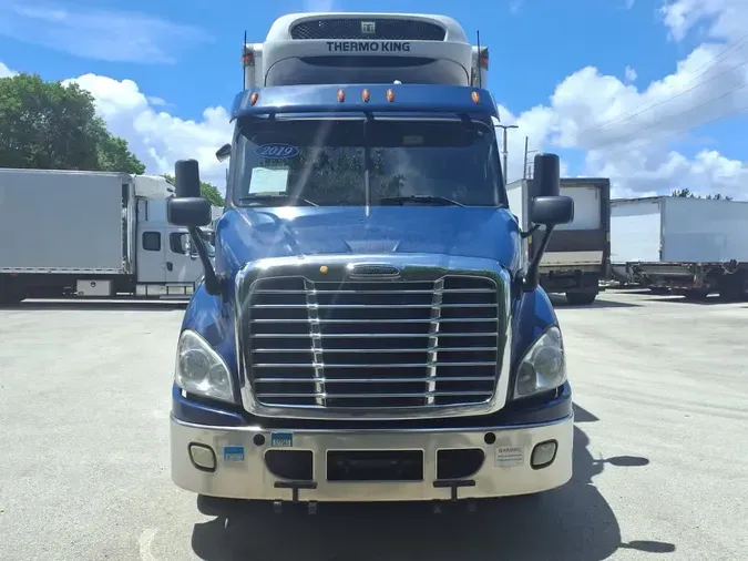2019 FREIGHTLINER/MERCEDES CASCADIA 113" DAYCAB73ca24a7f4e47e170fd317ec9f154740