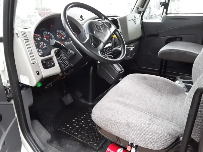 2019 NAVISTAR INTERNATIONAL 4300