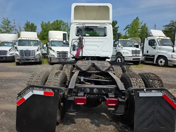 2019 NAVISTAR INTERNATIONAL LT625 DAYCAB T/A