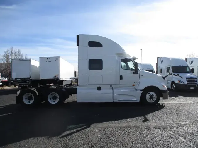2020 NAVISTAR INTERNATIONAL LT625 SLPR CAB