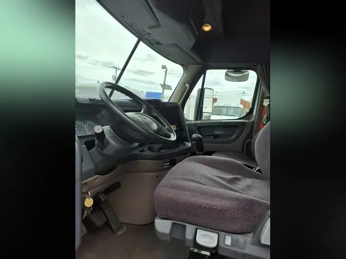 2018 FREIGHTLINER/MERCEDES CASCADIA 12573cf8c1da84d1f079f063a49439eed93